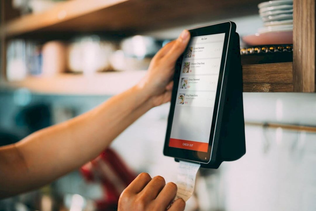 The Ultimate Guide to Artificial Intelligence in Retail