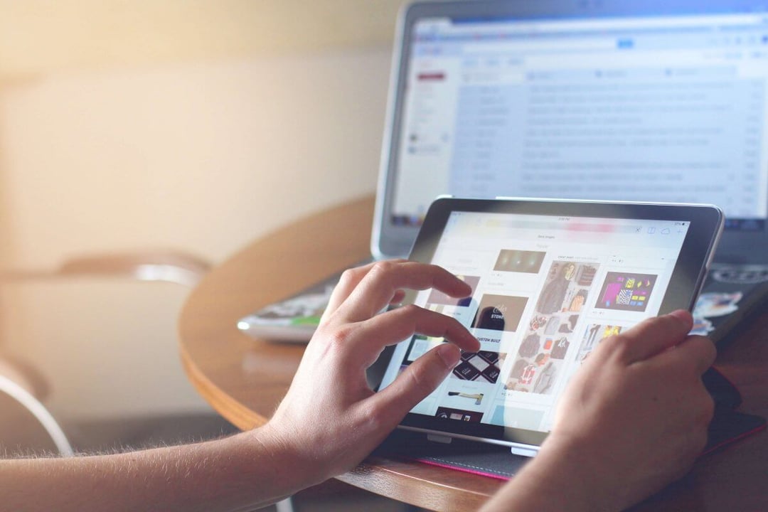Article Algorithm-Powered Solutions