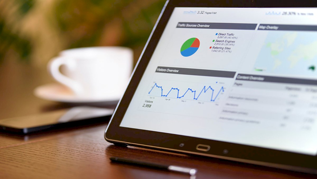 Hiring a price analyst